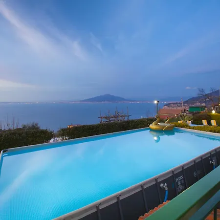 Villa Luisa Seaview And Pool